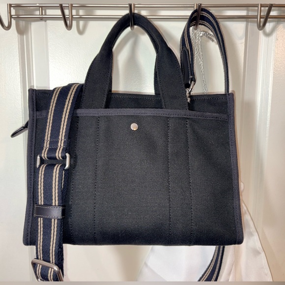 COACH Cargo Tote 26 Black Canvas Crossbody Bag - Excellent Condition - Picture 7 of 14